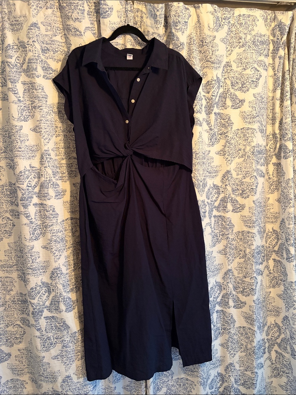 Old Navy Navy Twist-Front Midi Dress